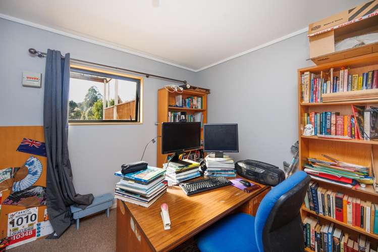 5 Kaka Street Pohangina_17