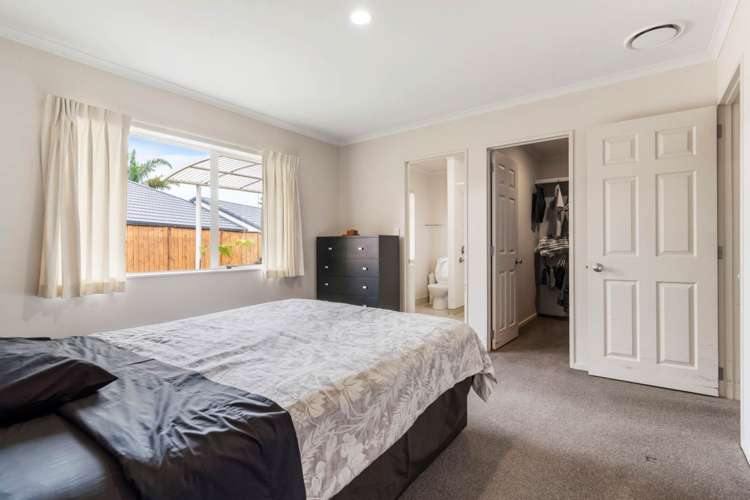 33 Craigavon Drive East Tamaki_12