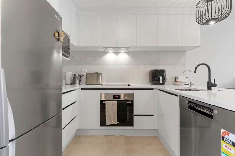 6/2 Ayr Road Pakuranga_3