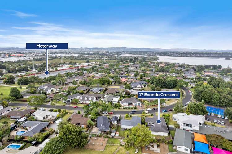 17 Evanda Crescent Conifer Grove_24