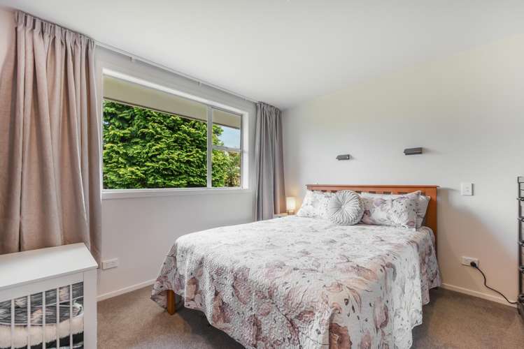 2/4a Arapiki Road Stoke_14