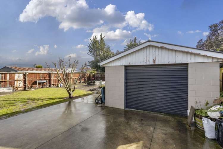 90 Frensham Crescent_5