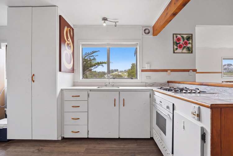 624 Whangaparaoa Road_4