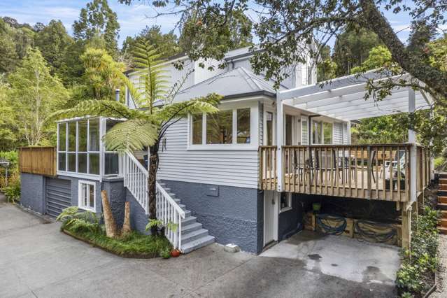 199 Woodlands Park Road Titirangi_1