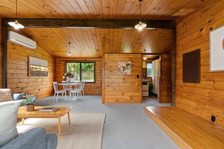 19 John Witton  Drive Crofton Downs_6