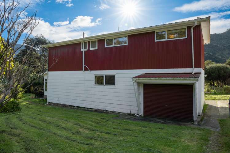 6694 Kenepuru Road Marlborough Sounds_42