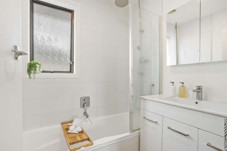 5 Keats Place Blockhouse Bay_11