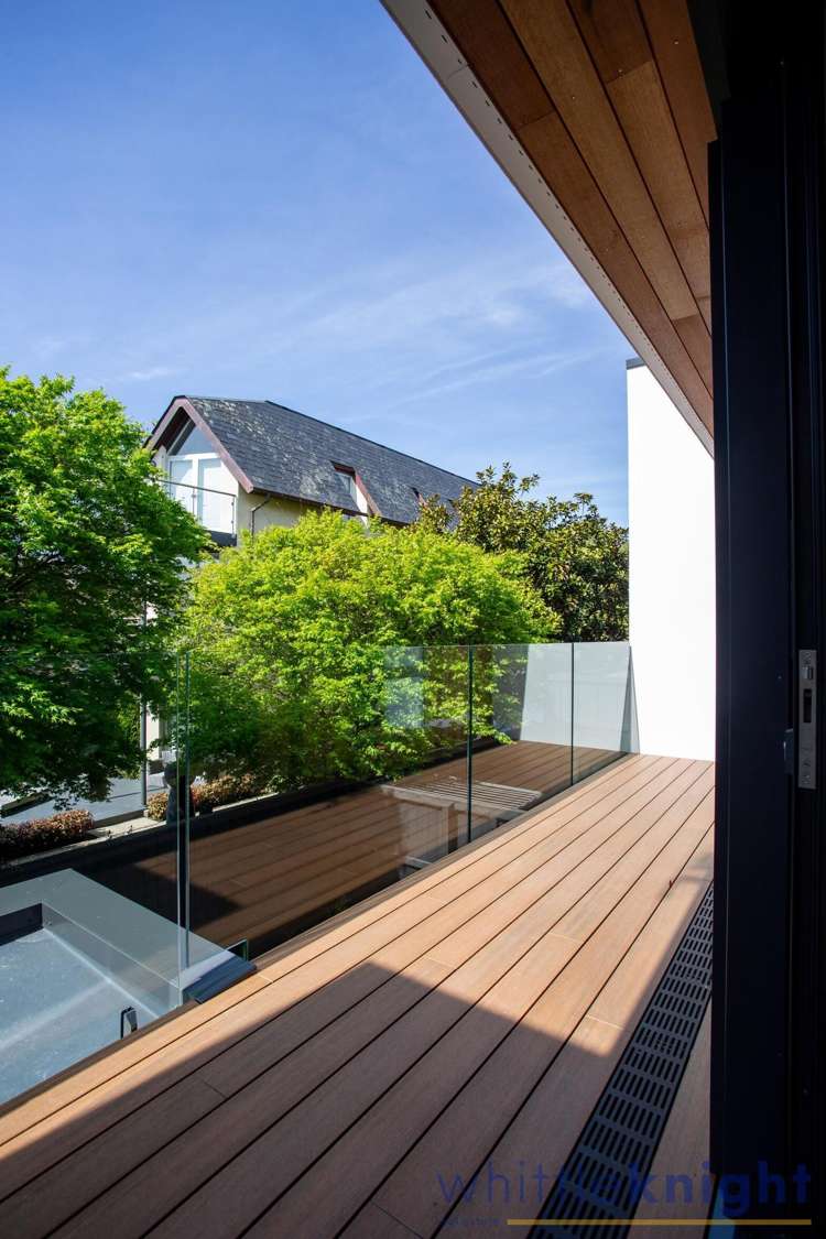 2/11 Carlton Mill Road Merivale_8