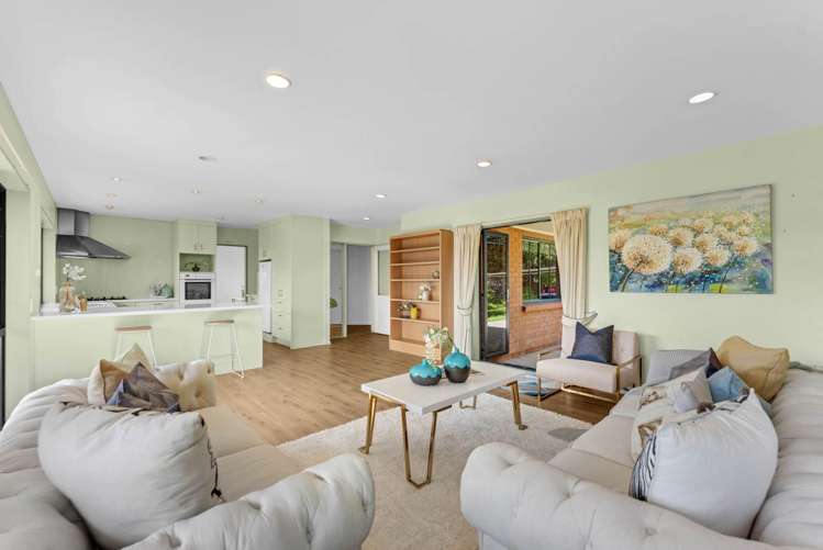 8 Marine Lane Mount Wellington_12