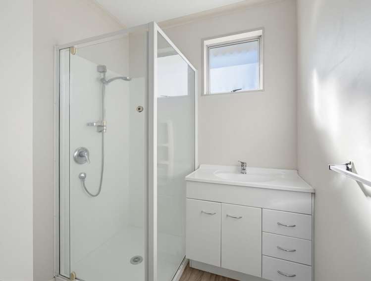 37 kimberley Grove Westbrook_17