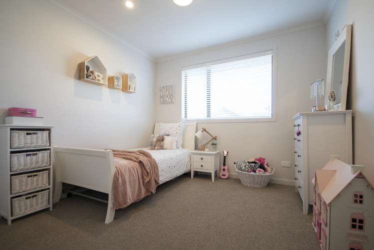 13 Baxter Michael Crescent Cambridge_13