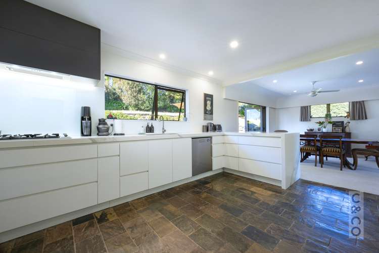 29 Sarah Todd Lane Waimauku_18