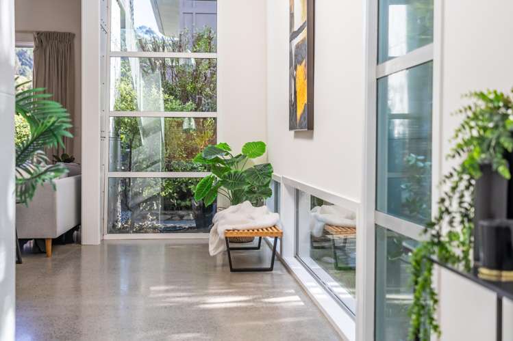 47 Korokoro Road Korokoro_7