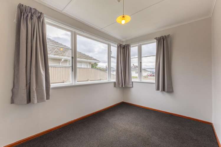 8 Upham Terrace Roslyn_12