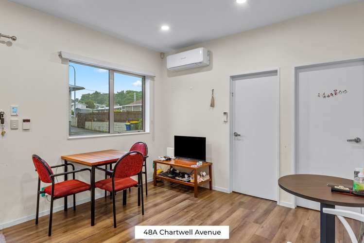 48 and 48A Chartwell Avenue Glenfield_24