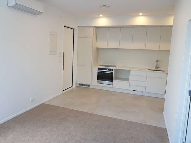 16 Kimiora Street Three Kings_4