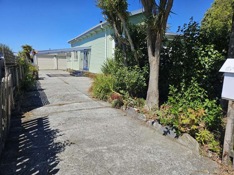 36 Rolleston Street Hokitika_11