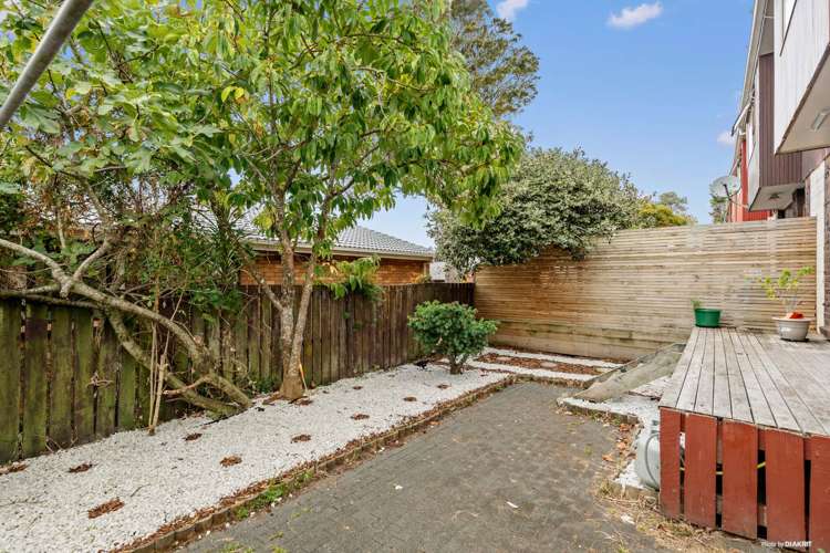 3/18 Seabrook Avenue New Lynn_10