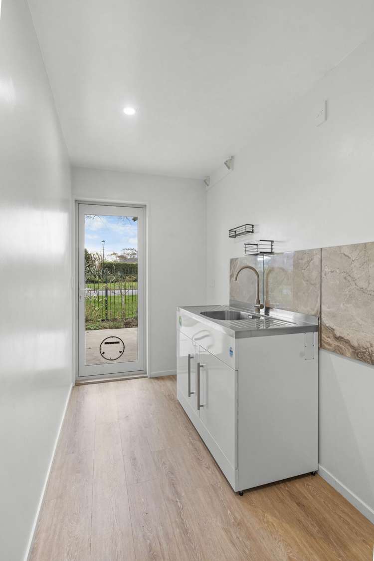 4 Levinge Lane Hillmorton_23