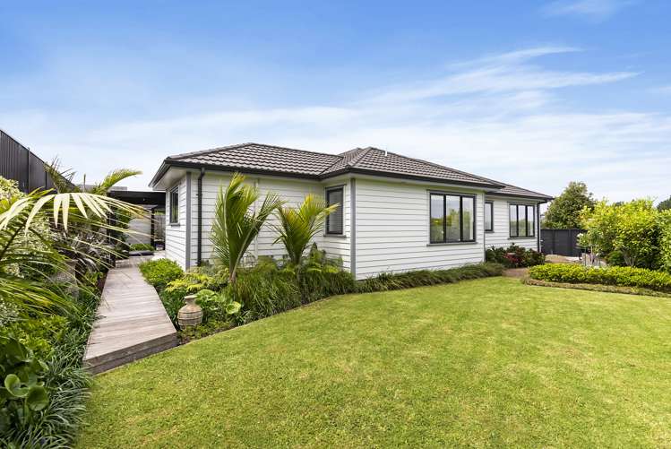 8d Huarahi Pai Road Huapai_11