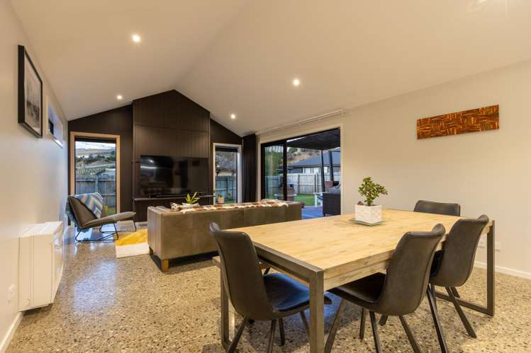 13 Violet Way Lower Shotover_7