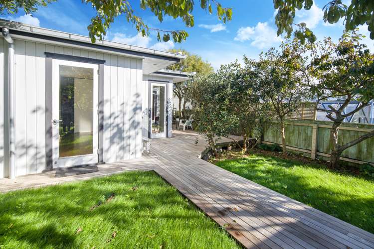 13 Picton Avenue Newtown_18