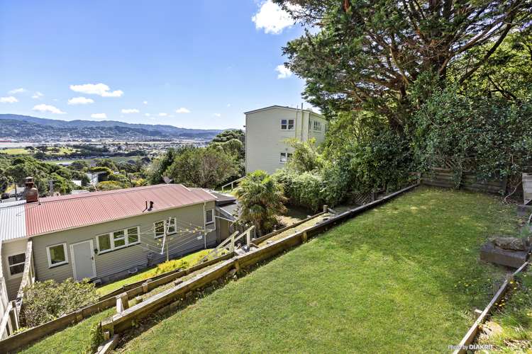 60 Kinghorne Street Strathmore Park_11