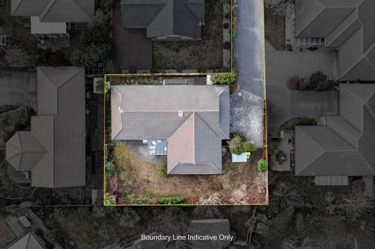 8 Ronald George Place Parklands_23