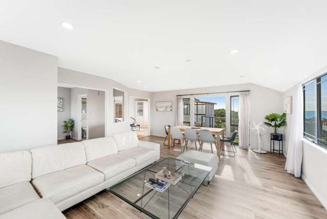 10 Beach Road Mellons Bay_4