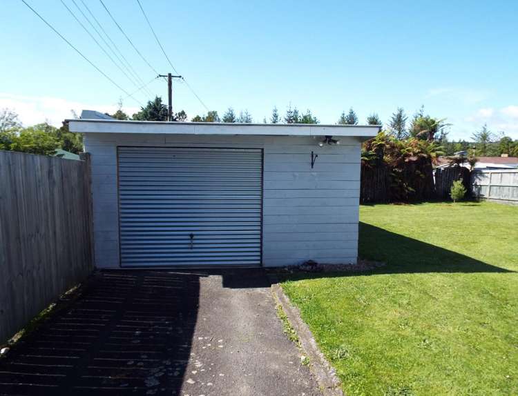 69 Lisa Crescent Mangakakahi_11