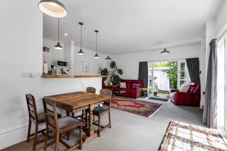 194 Onepu Road Lyall Bay_10