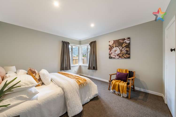 24 Wainuiomata Road Wainuiomata_11