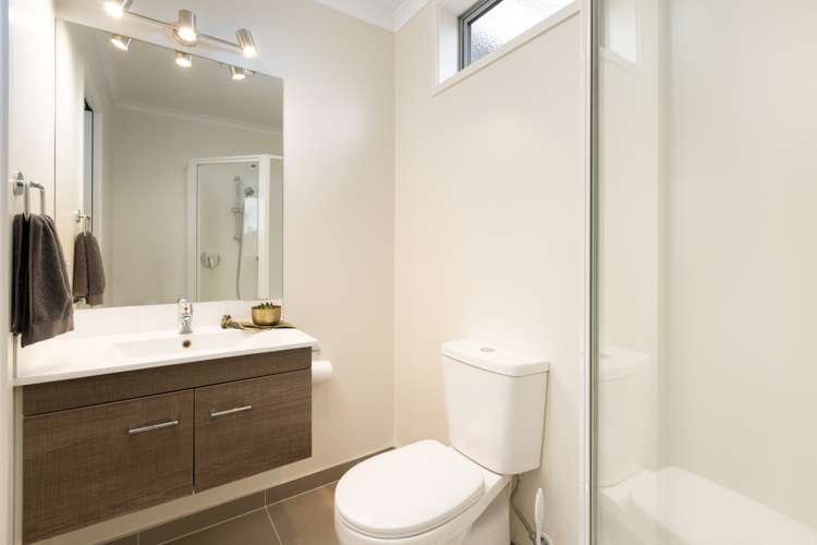 1 Lanyard Street Pyes Pa_11