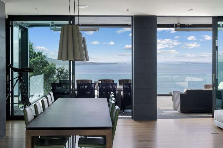 41 Beach Road Castor Bay_18