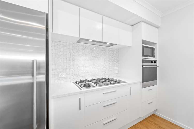 5 Tirohanga Crescent Stanmore Bay_7