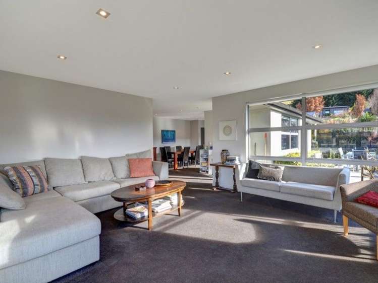 2 Bridgewell Lane Lower Shotover_14