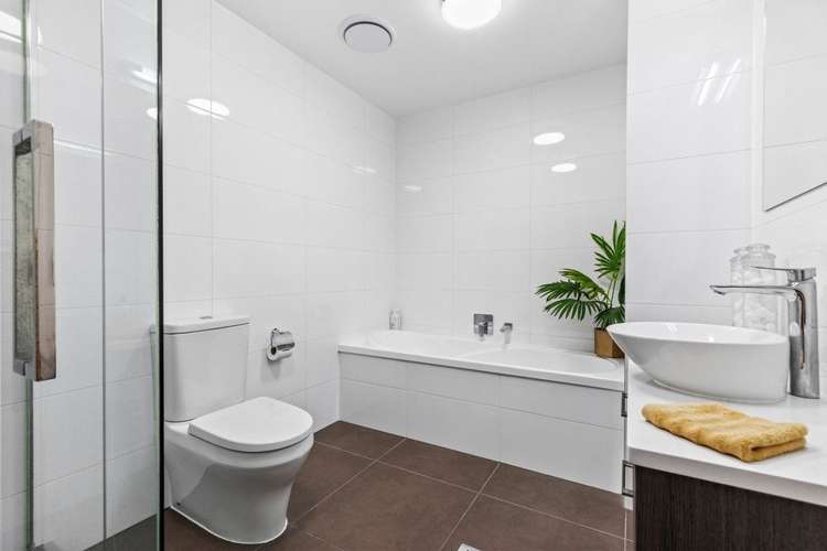 90 Eaves Bush Parade Orewa_13