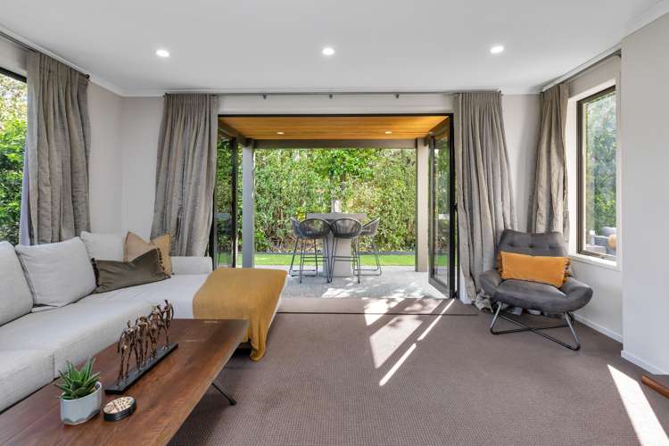 98B Western Hills Drive Kensington_9