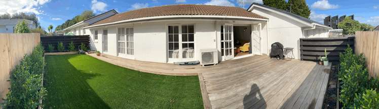 2/2 Rangitira Avenue Takapuna_10