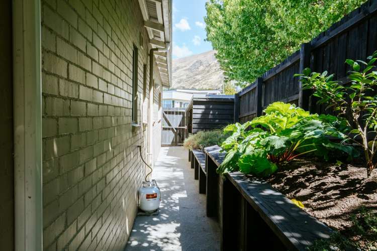 62a Bills Way Wanaka_24