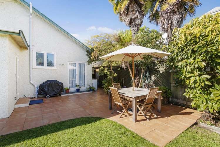 2 Oldham Lane The Wood_14