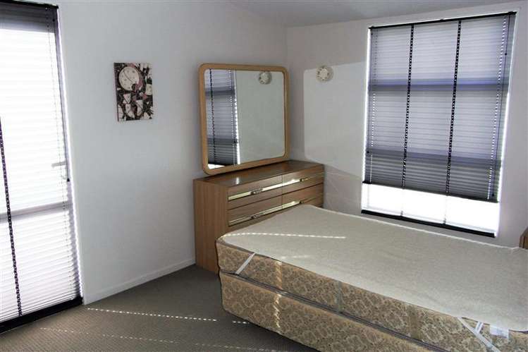 16 Rochdale Way Stoke_5