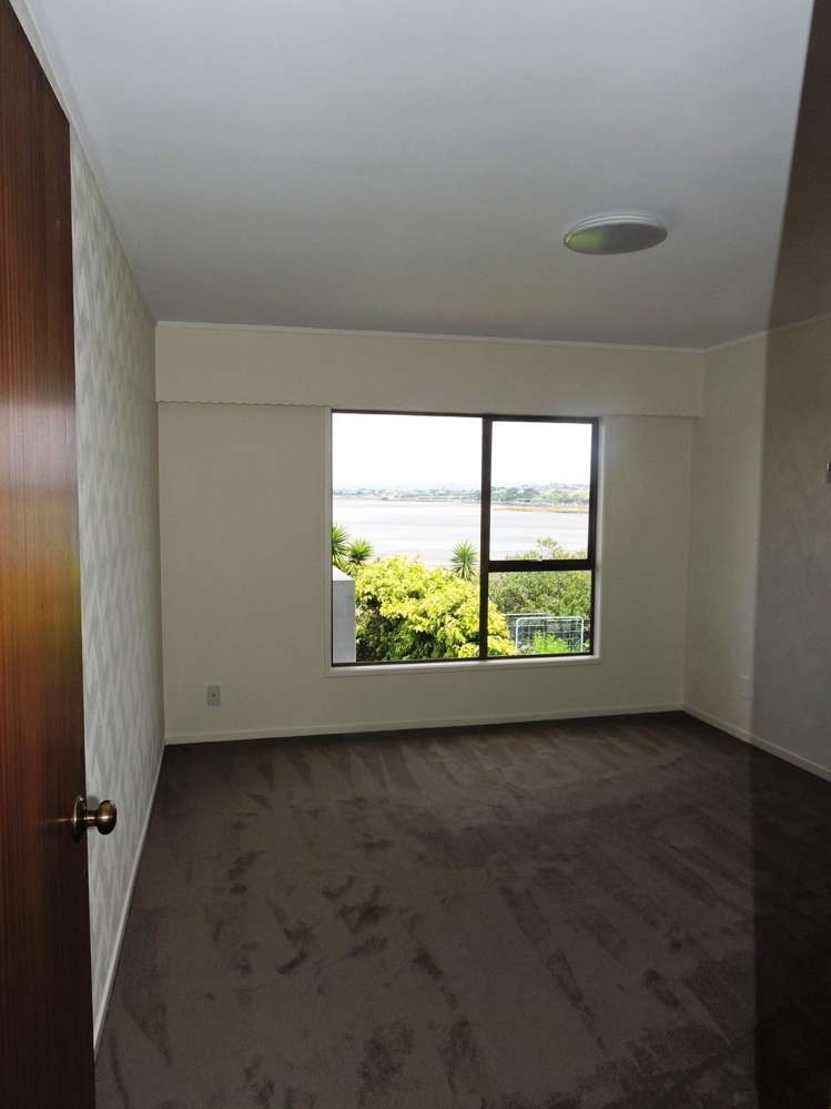 2/38 Walter Street Hauraki_10