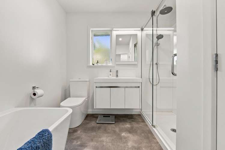 5D Holly Street Avondale_23