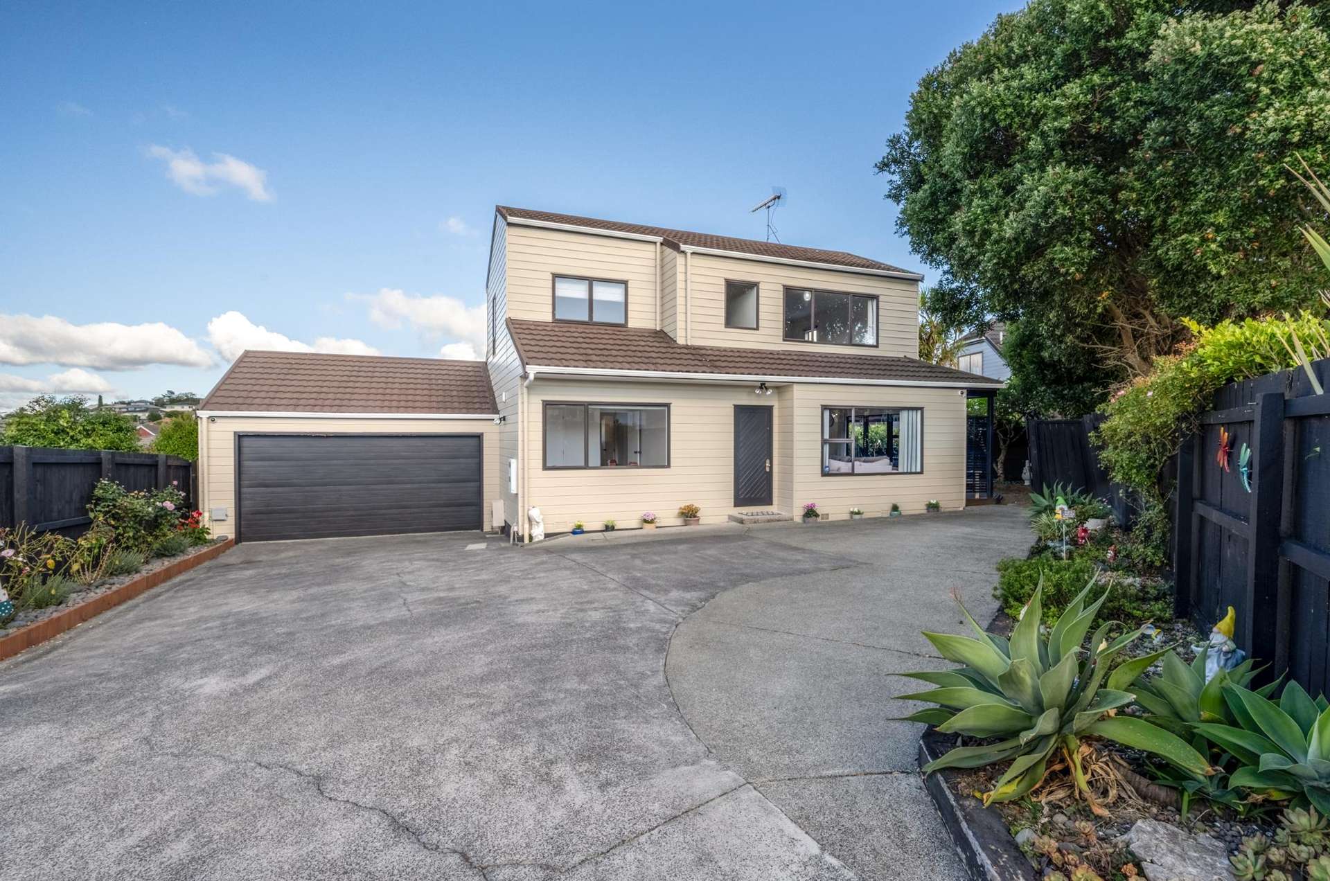 25B Channing Crescent Botany Downs_0