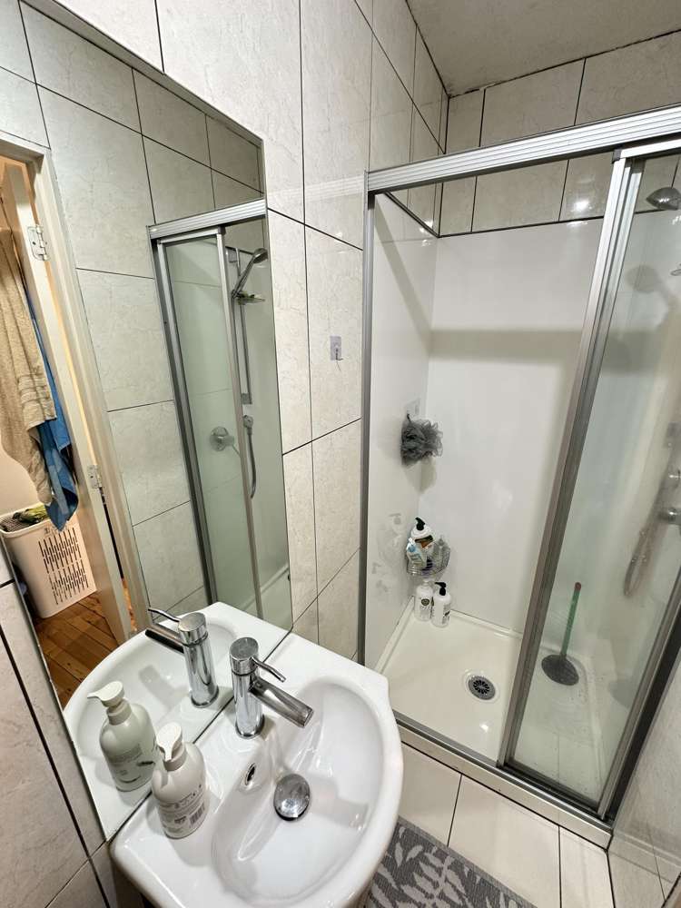 5a Marconi Place New Windsor_16