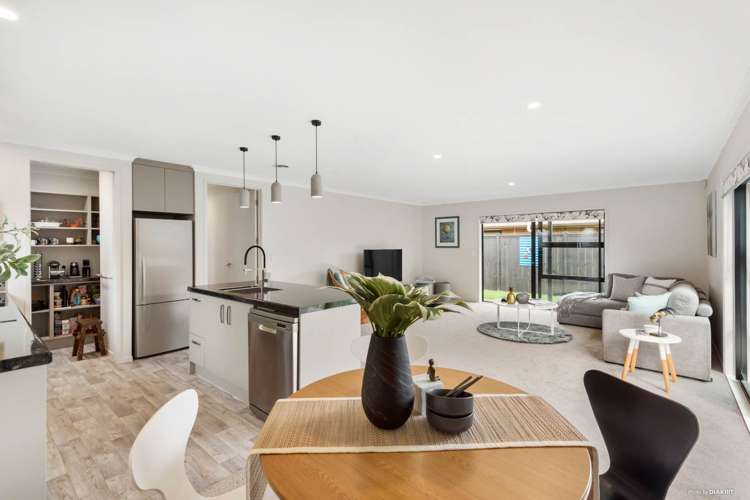 42 Tomairangi Crescent Pukekohe_8