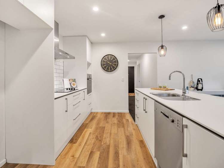 79 Oaks Drive_5