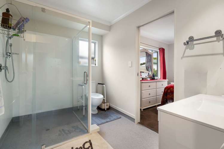 12 Kensington Road Waihi_13