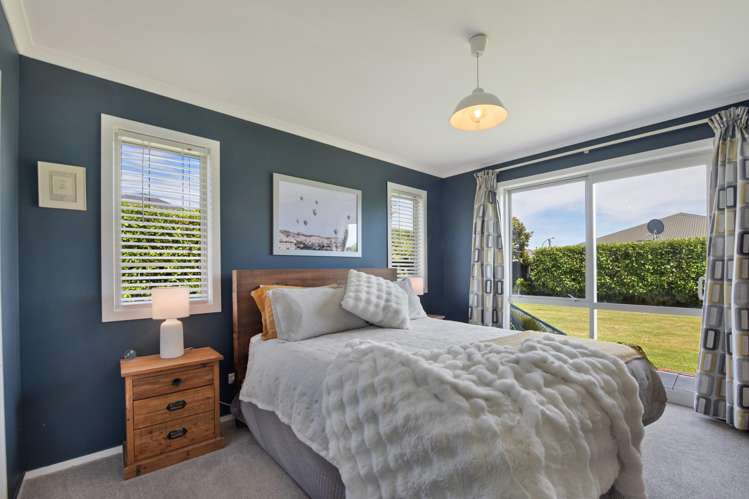 8 Childs Way Richmond_10